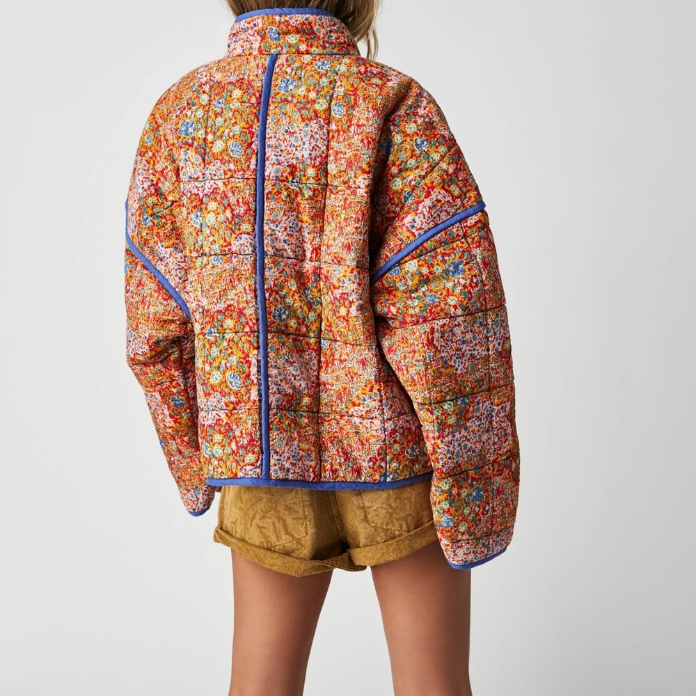 Free People Chloe Floral Print Quilted Cotton Jacket in Candy Combo size large - Picture 2 of 8